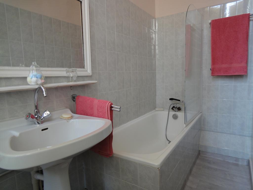 Maison D'hotes - Les Pins - Lempaut